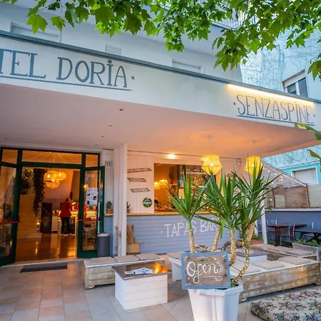 Doria מלון