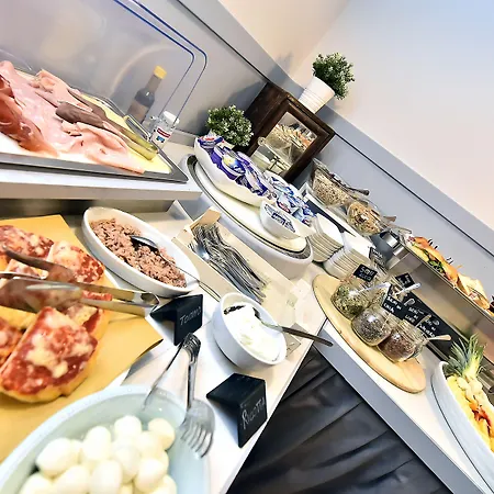 Hotel Doria 2*