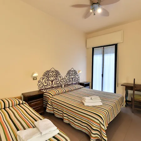 Hotel Doria 2*