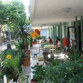 Hotel Doria 2*